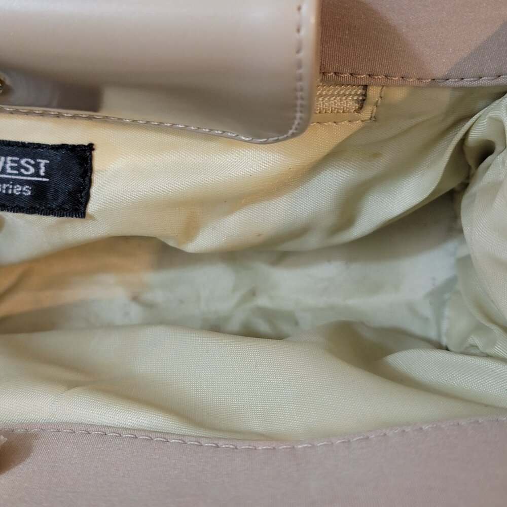 Nine West Beige Shoulder Bag with Gold Hardware - Picture 4 of 12